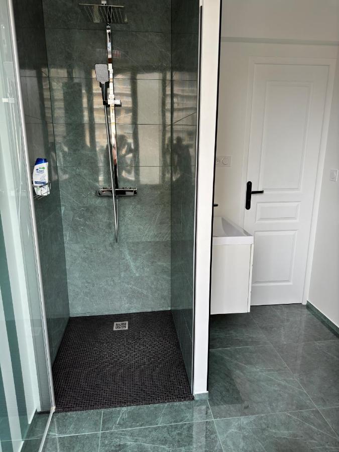 Appartement Katrine à Saint-Etienne  Extérieur photo
